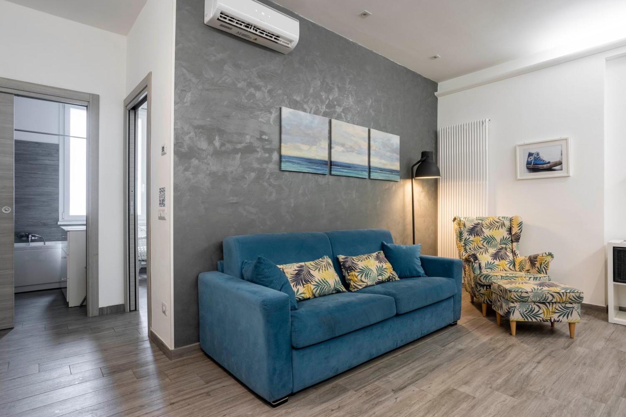 Merulana Deluxe Apartment Рим Екстериор снимка