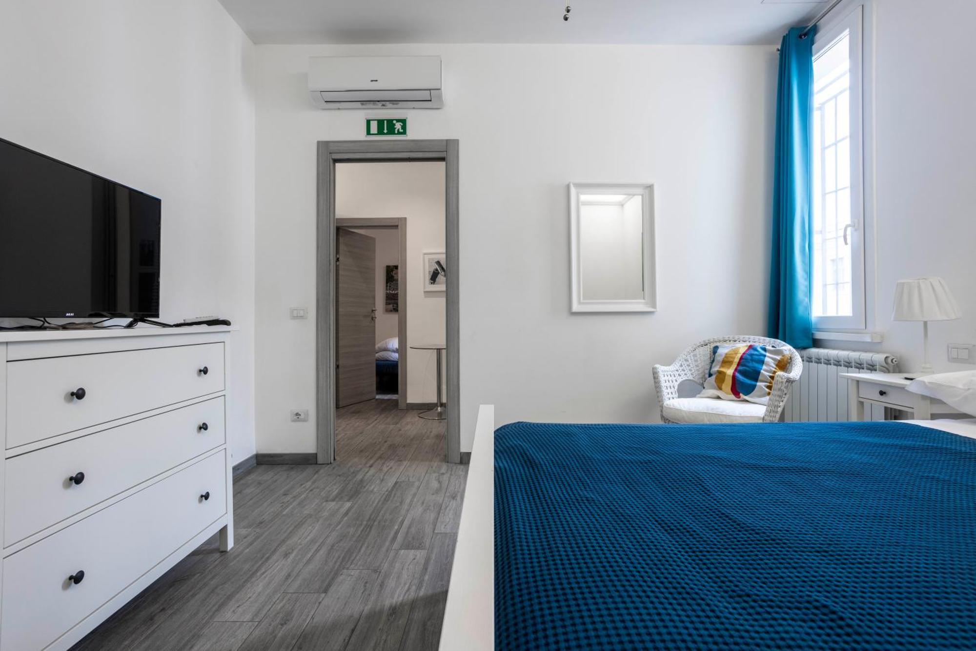 Merulana Deluxe Apartment Рим Екстериор снимка