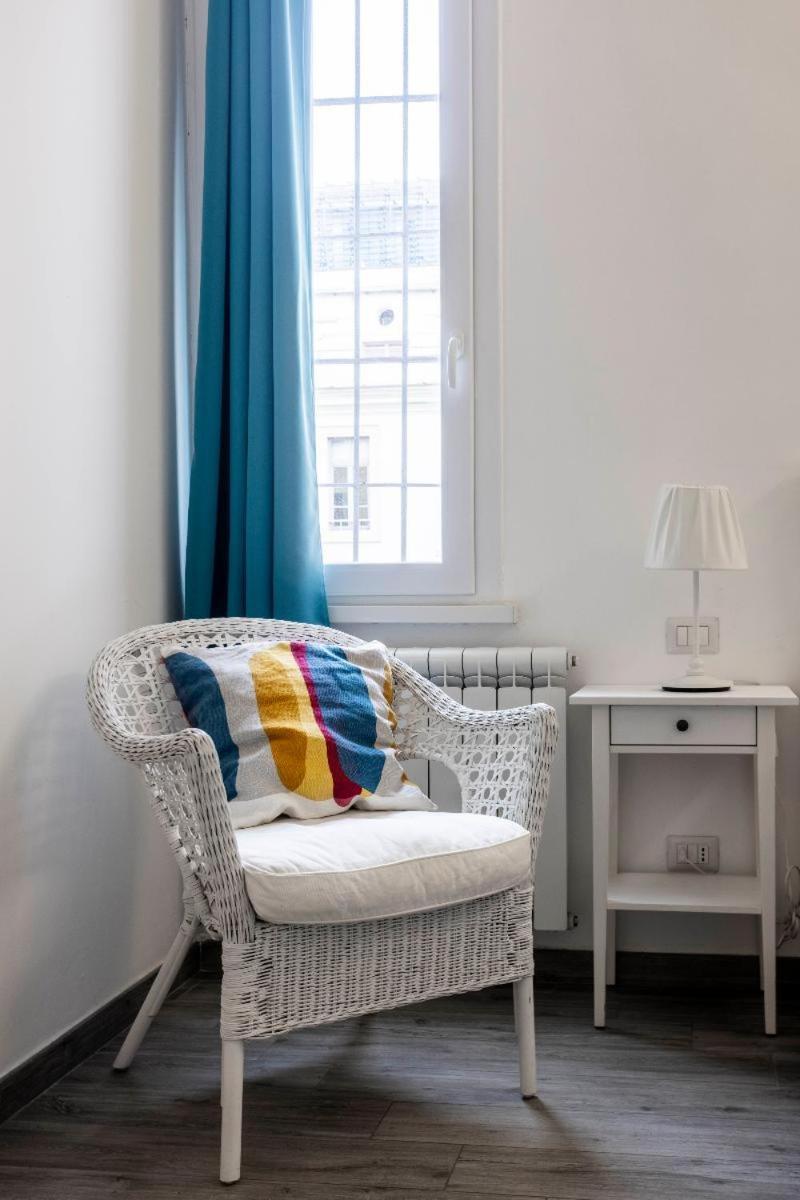 Merulana Deluxe Apartment Рим Екстериор снимка