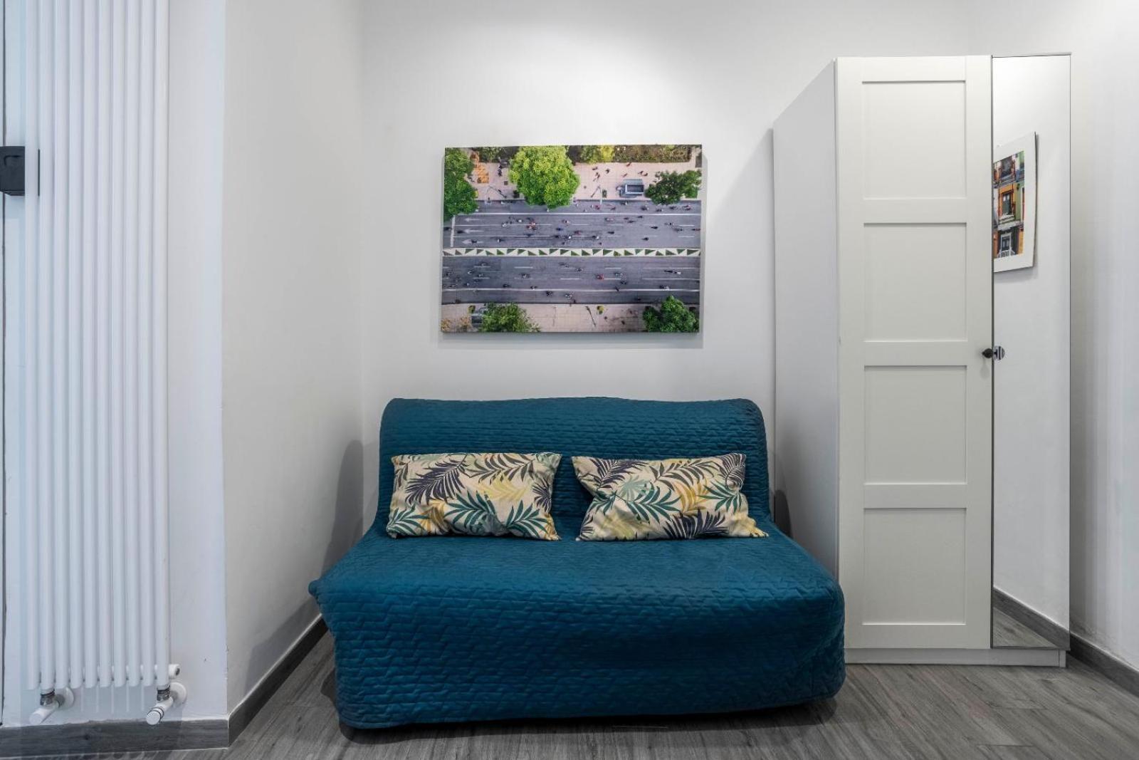 Merulana Deluxe Apartment Рим Екстериор снимка